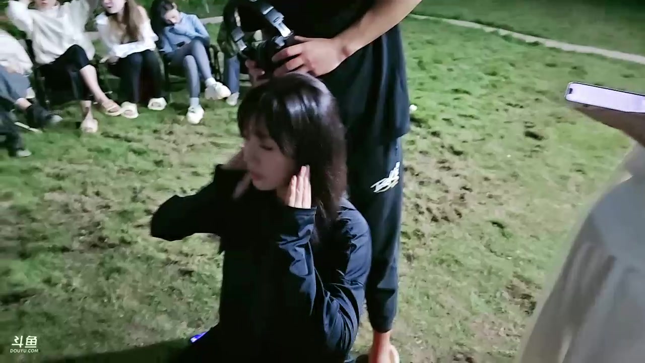 【2023-10-03 20点场】别问问就黑皮：10月4号生日啦
