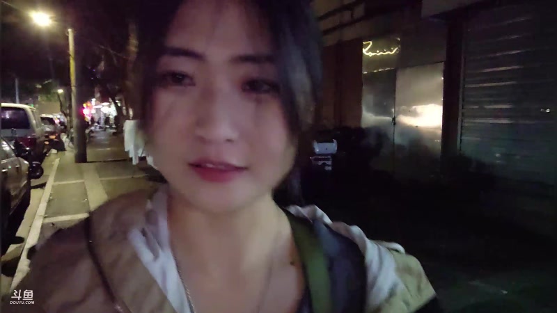 【2023-10-04 20点场】刘灶灶：一毛办卡，刘灶灶的瓷器铺