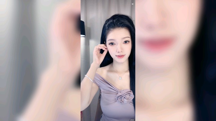 好一个精致的美女