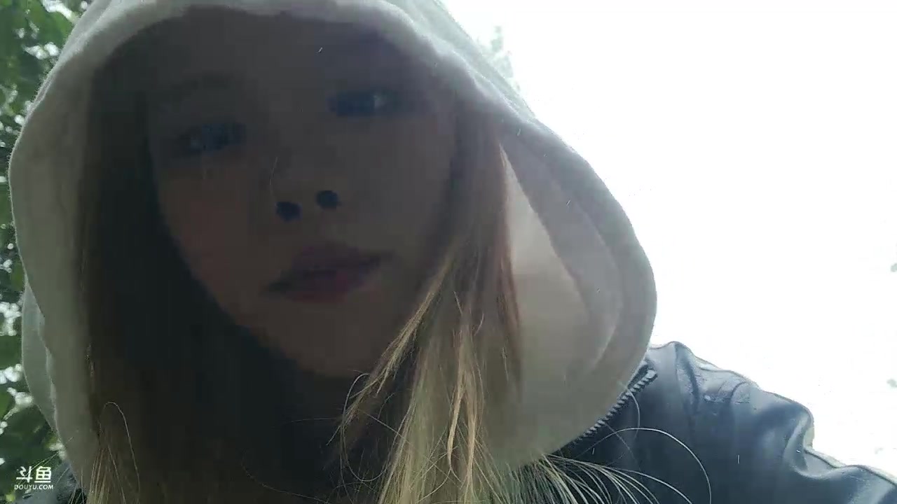 【2023-10-06 14点场】唐6儿：【小奶团】老君山 我来爬了~
