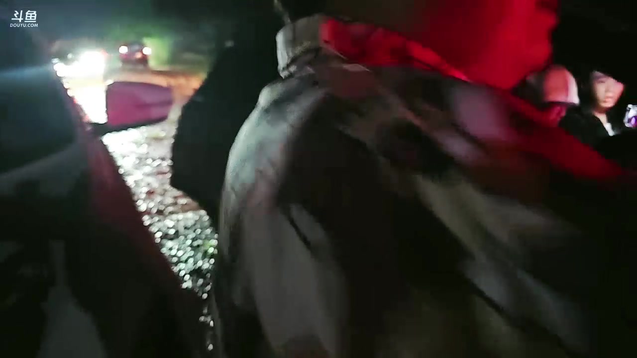 【2023-10-07 00点场】秀才冷男：985体验！0.1元粉丝牌黄金卡已开~