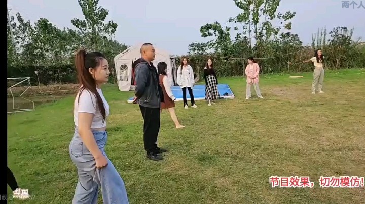 安安vs盐盐跳绳比赛