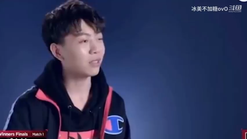 CC哥和班克西的《爱和时间在赛跑》