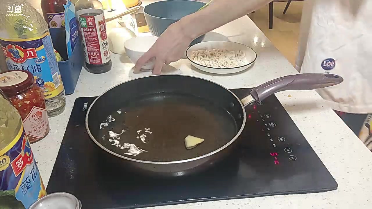 【2023-10-13 18点场】大胖狗koko：拉面ko上线，兰州拉面冲冲冲