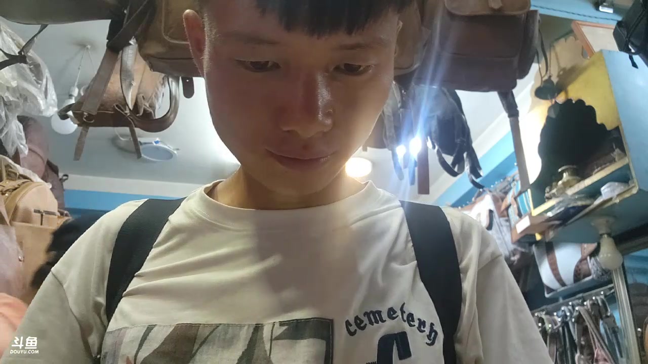 【2023-10-05 16点场】叶子户外：在大凉山，去见三年