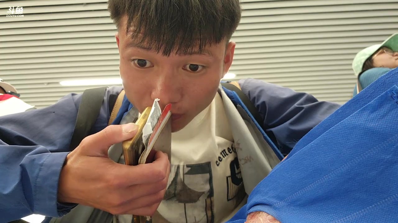 【2023-10-06 17点场】叶子户外：在大凉山，去见三年