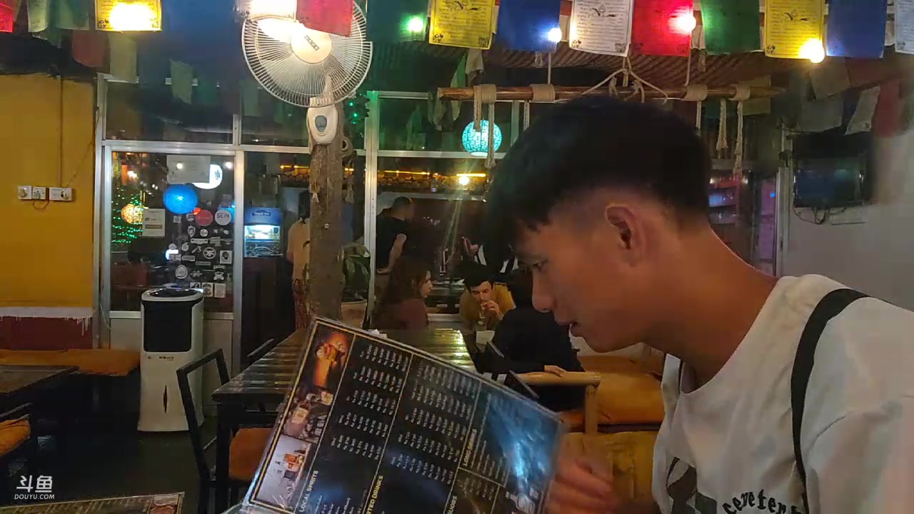 【2023-10-06 00点场】叶子户外：在大凉山，去见三年