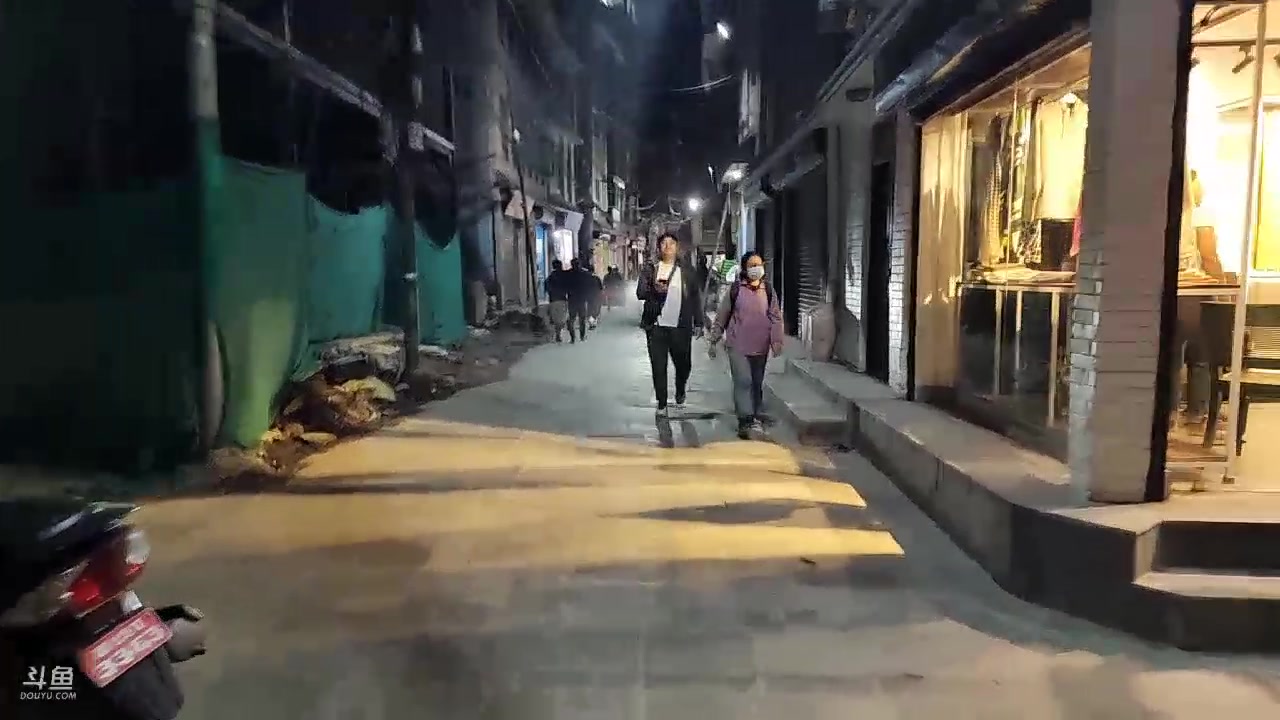 【2023-10-05 20点场】叶子户外：在大凉山，去见三年