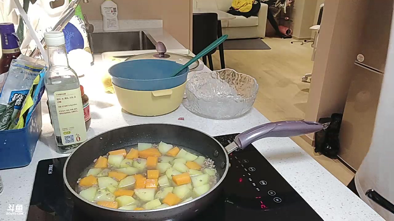【2023-10-15 17点场】大胖狗koko：今天必上1700 9168507