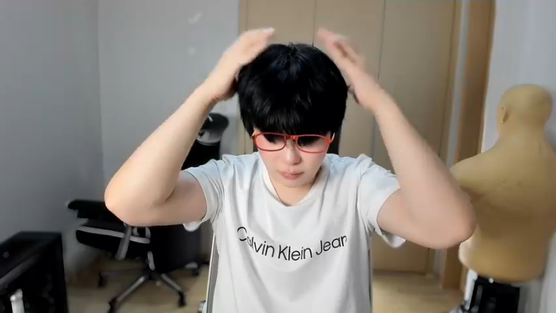 【2023-10-15 21点场】ow小青蛙：狼人杀主播 1089040