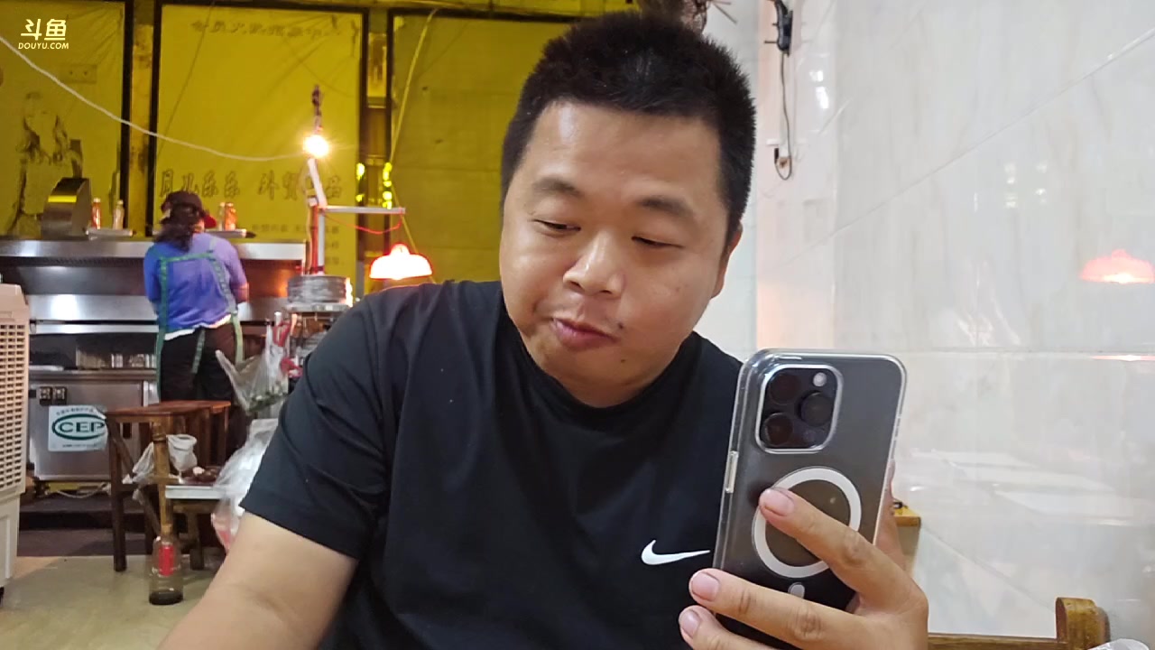 【2023-10-16 18点场】蓝战非OvO：广西百色吃吃吃～环游第211天