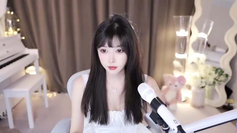 【2023-10-16 22点场】喵小莎：下午有事，晚上11点