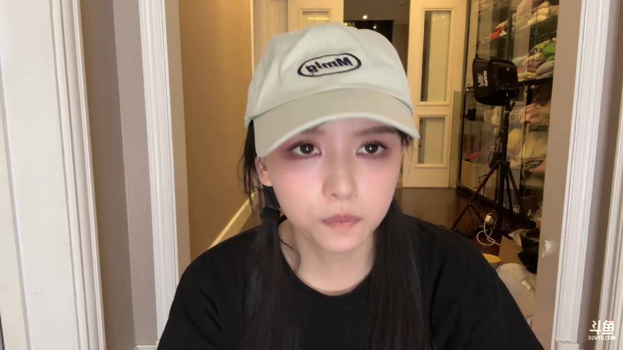 【2023-10-17 20点场】不2不叫周淑怡：淑怡：今天休息哈 二台八点来~