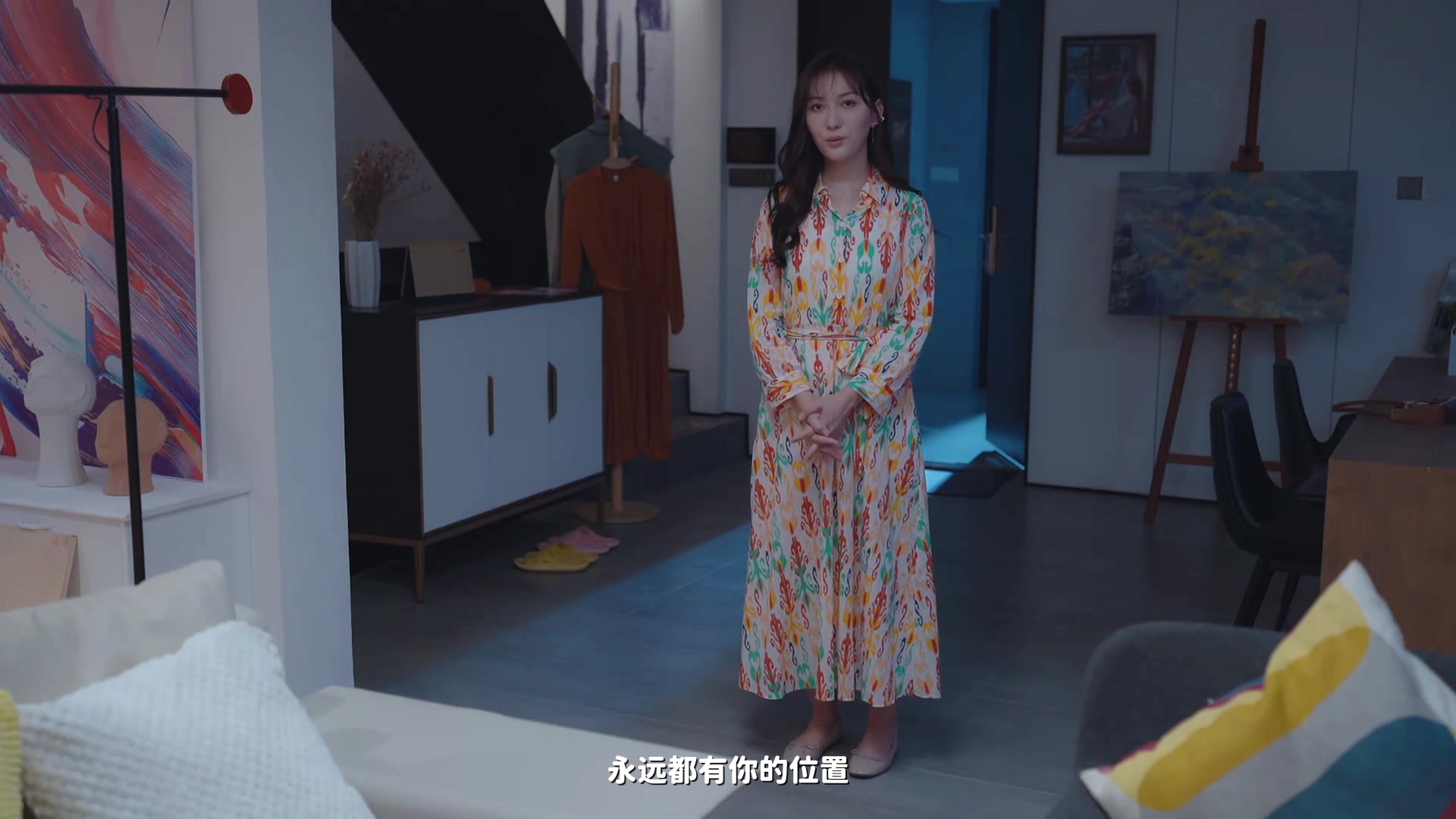 【2023-10-19 12点场】肥尸：【我被美女包围了】嘻嘻~