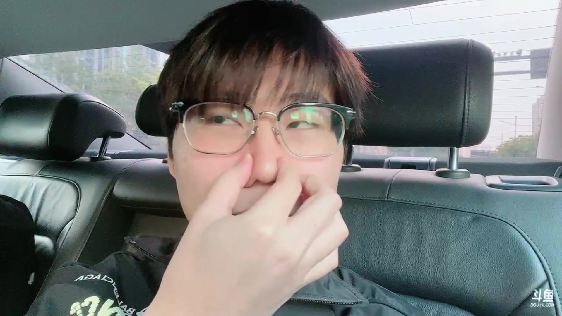 【2023-10-20 15点场】imxiaoxin：【✘-✘】黑白双煞 户外节目