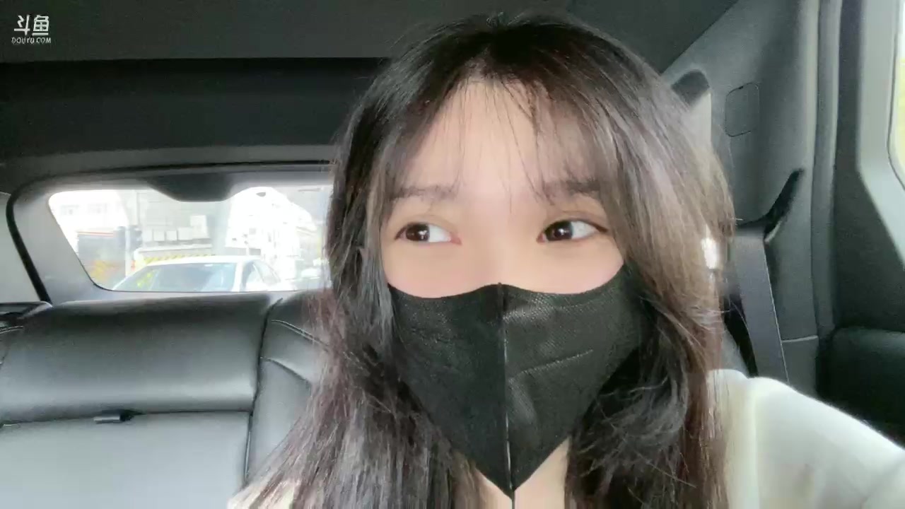 【2023-10-20 10点场】若若跑的贼快：亲亲我的宝贝们，么么哒！