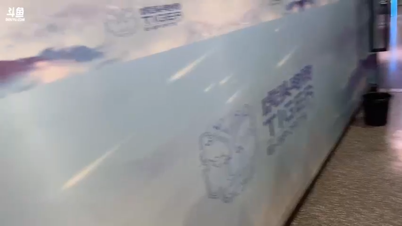 【2023-10-21 13点场】刘俊豪adc:【非常互娱】线下省赛ing！