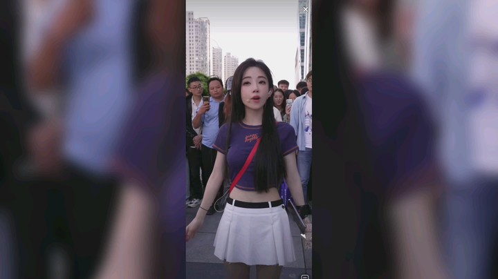 冯提莫唱歌《下山》