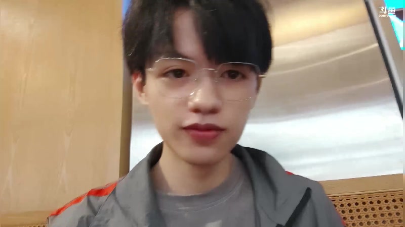 【2023-10-21 10点场】九二楷之丶92K：今天无畏契约重庆省赛