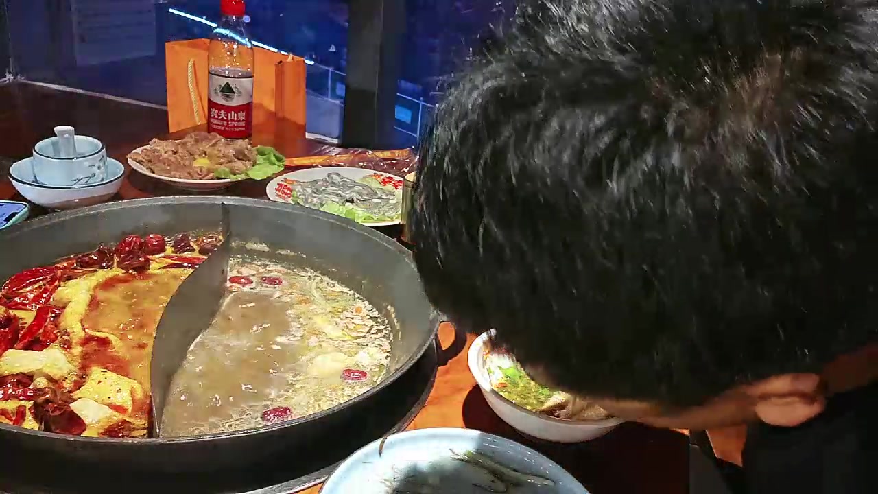 【2023-10-25 20点场】大嘴love：【郑州】日行一善