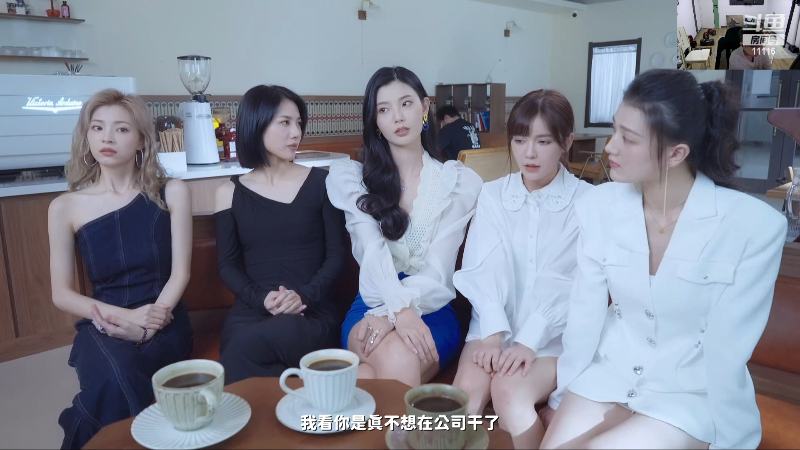 【英雄联盟】胸肌很大的良小伞的精彩时刻 20231025 15点场