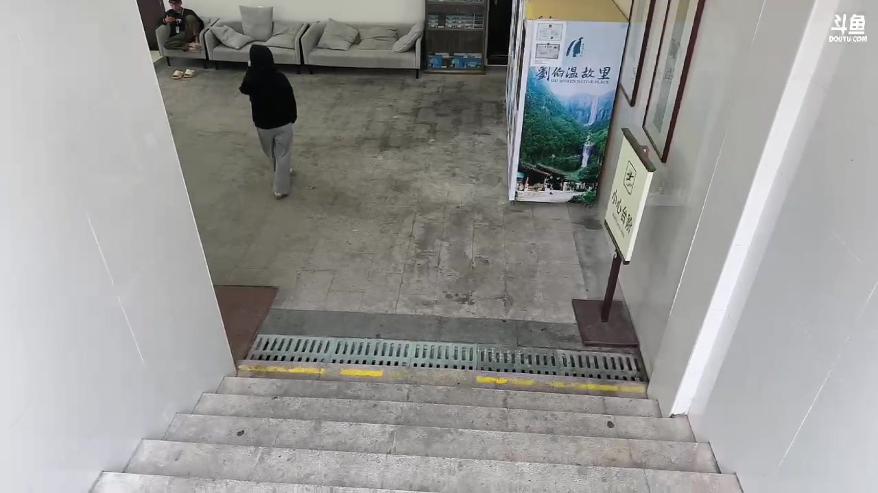 【2023-10-25 09点场】A妹A妹：【呆猪】新人主播
