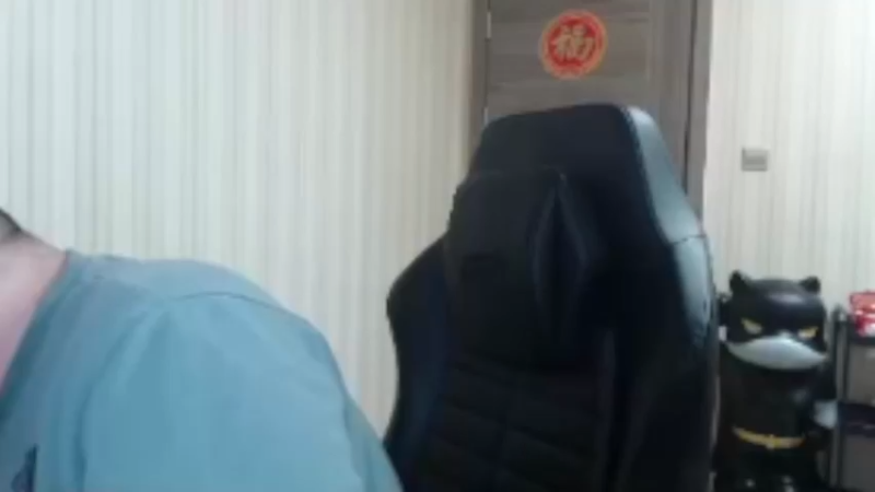 一笑zy：这战场名将太简单了吧！