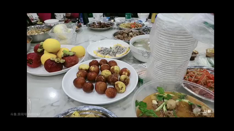 今晚大餐不错，都是好东西啊大补