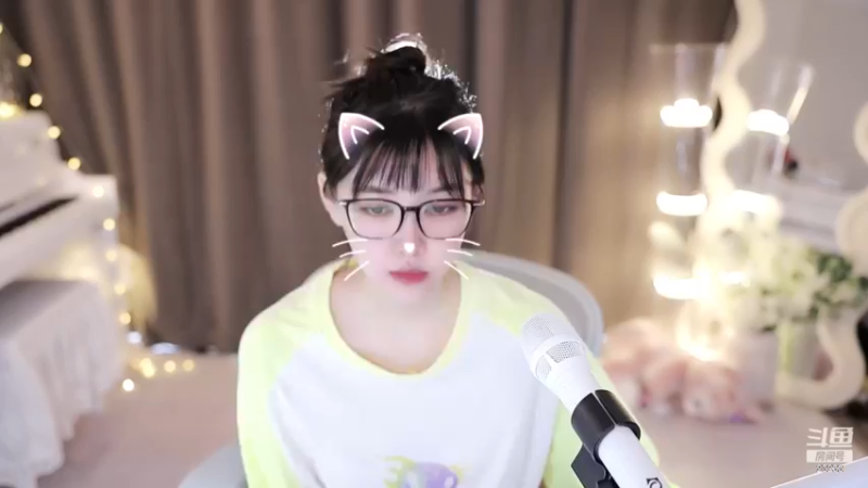 【2023-10-27 13点场】喵小莎：中午12点来，粉丝节冲啊！