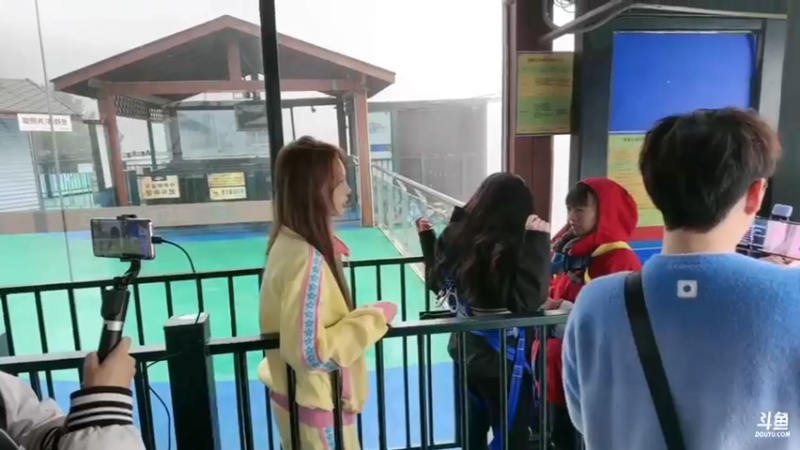 【2023-10-28 16点场】若若跑的贼快：晚上好，公主王子们