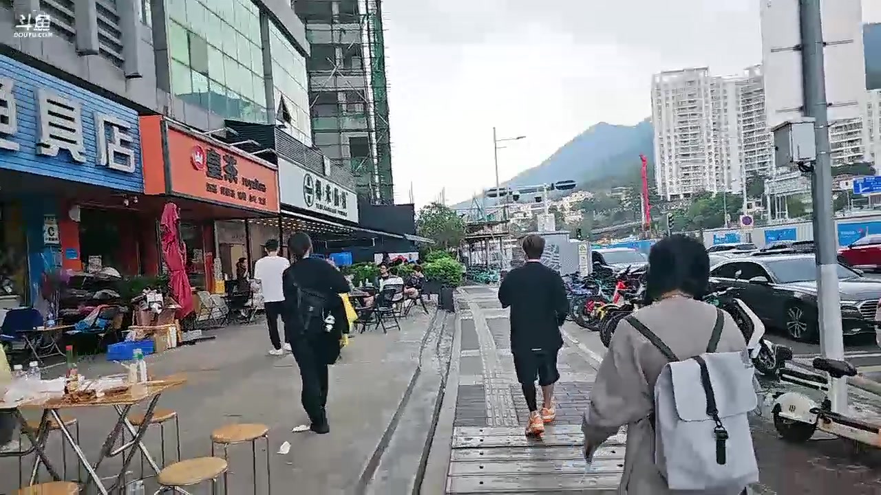 【2023-10-29 13点场】别问问就黑皮：深圳户外，第二天