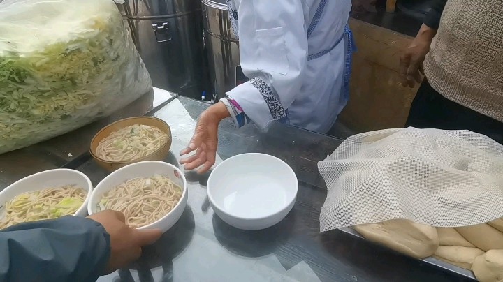 昨天的视频完整版已经上传dyin没关注的宝们可以关注下dyin:北京大斌子