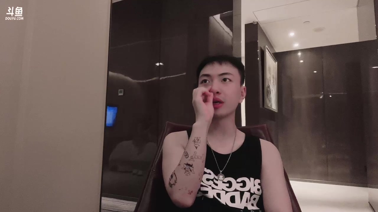 【2023-11-01 20点场】金甲EzNpc：真男人无所畏惧