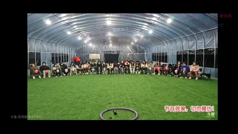 今晚的听歌识曲有意思啊