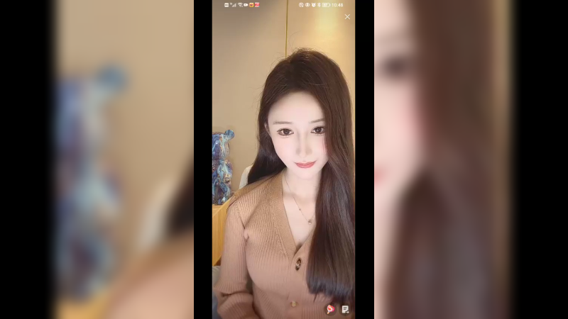 美女说我很普通，不是美女