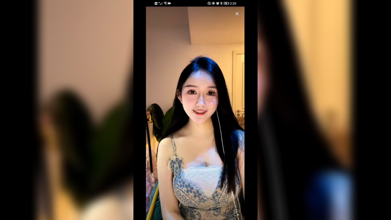 女主播都有富贵相