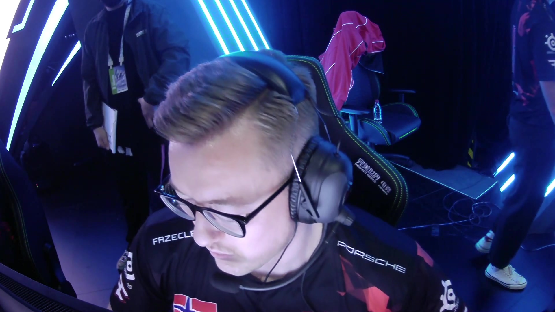 【2023-11-09 14点场】CSGO解说伟伟：FAZE VS NIP  BO1