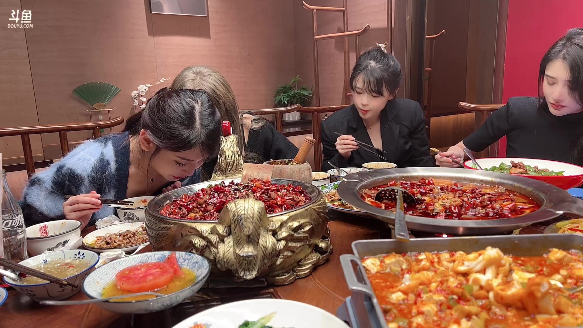 【2023-11-09 21点场】叶知秋Vanessa：秋：七点半4mango聚会 播户外