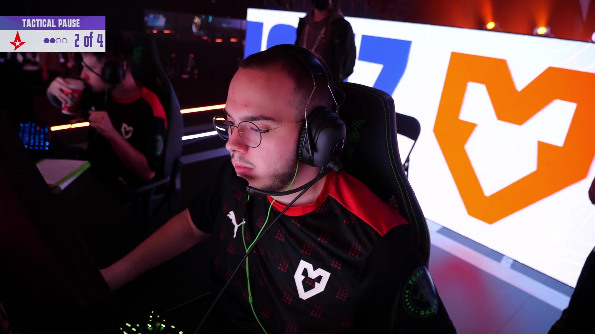 【2023-11-12 14点场】CSGO馒头：早期胖子双倍亲密度