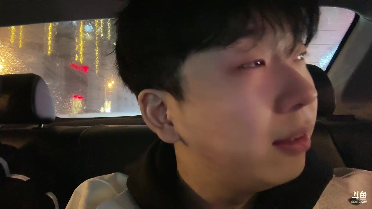 【2023-11-12 18点场】叁三QvQ：开心上班了~