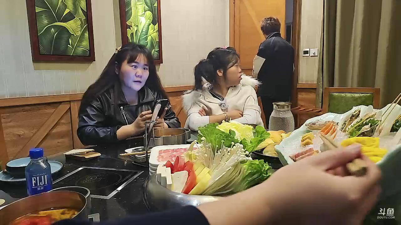 【2023-11-17 18点场】大嘴love：【昆明】远征
