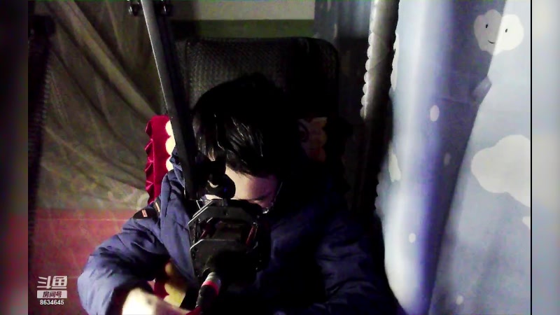 【2023-11-17 22点场】美少女战士5：一百万人正在观看的身残志坚主播