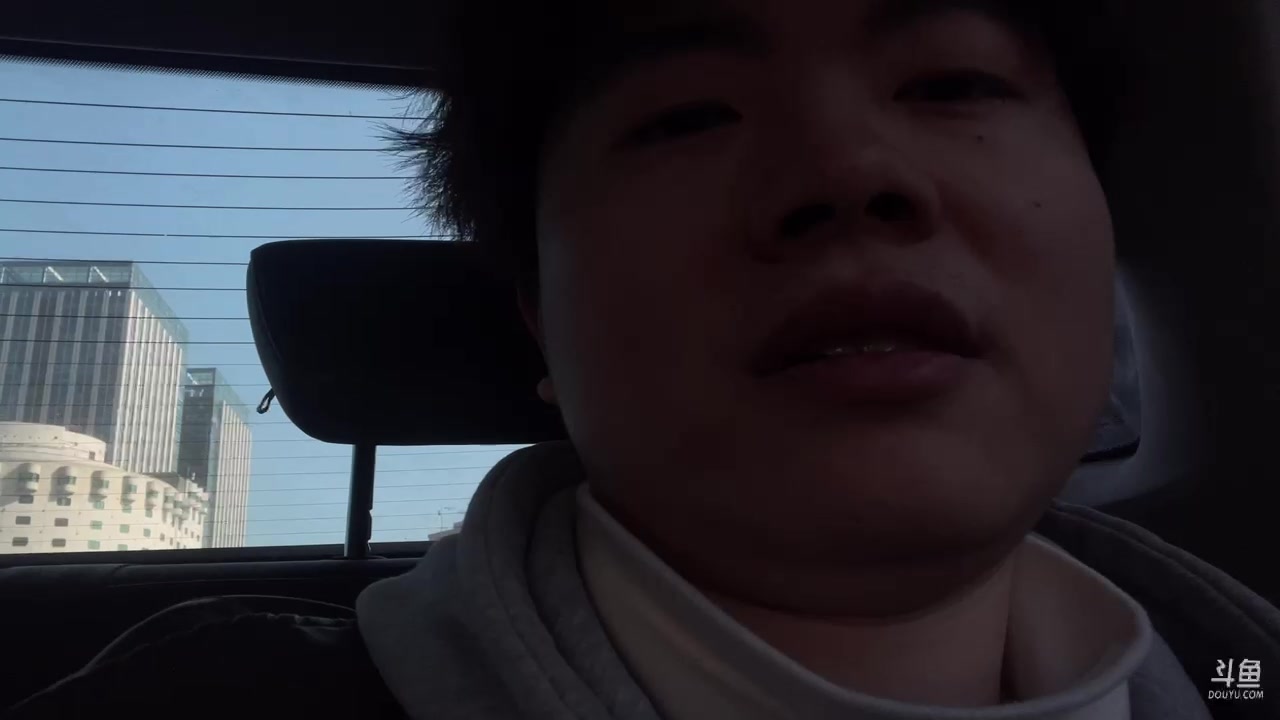 【2023-11-19 12点场】何二抛zZ：户外一下 线下观赛
