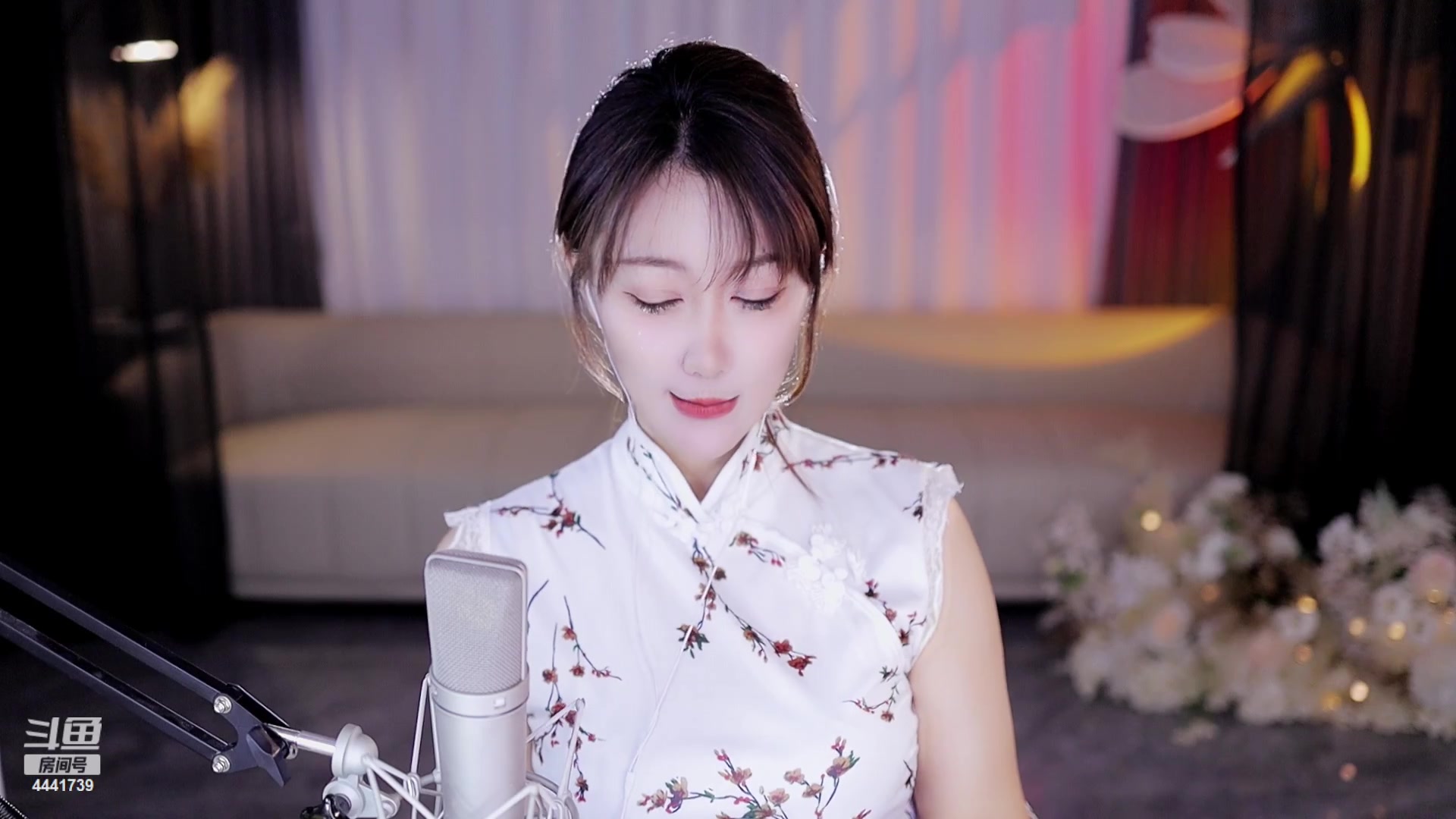 【2023-11-20 22点场】Jue美娘：好好学习 天天向上 4441739