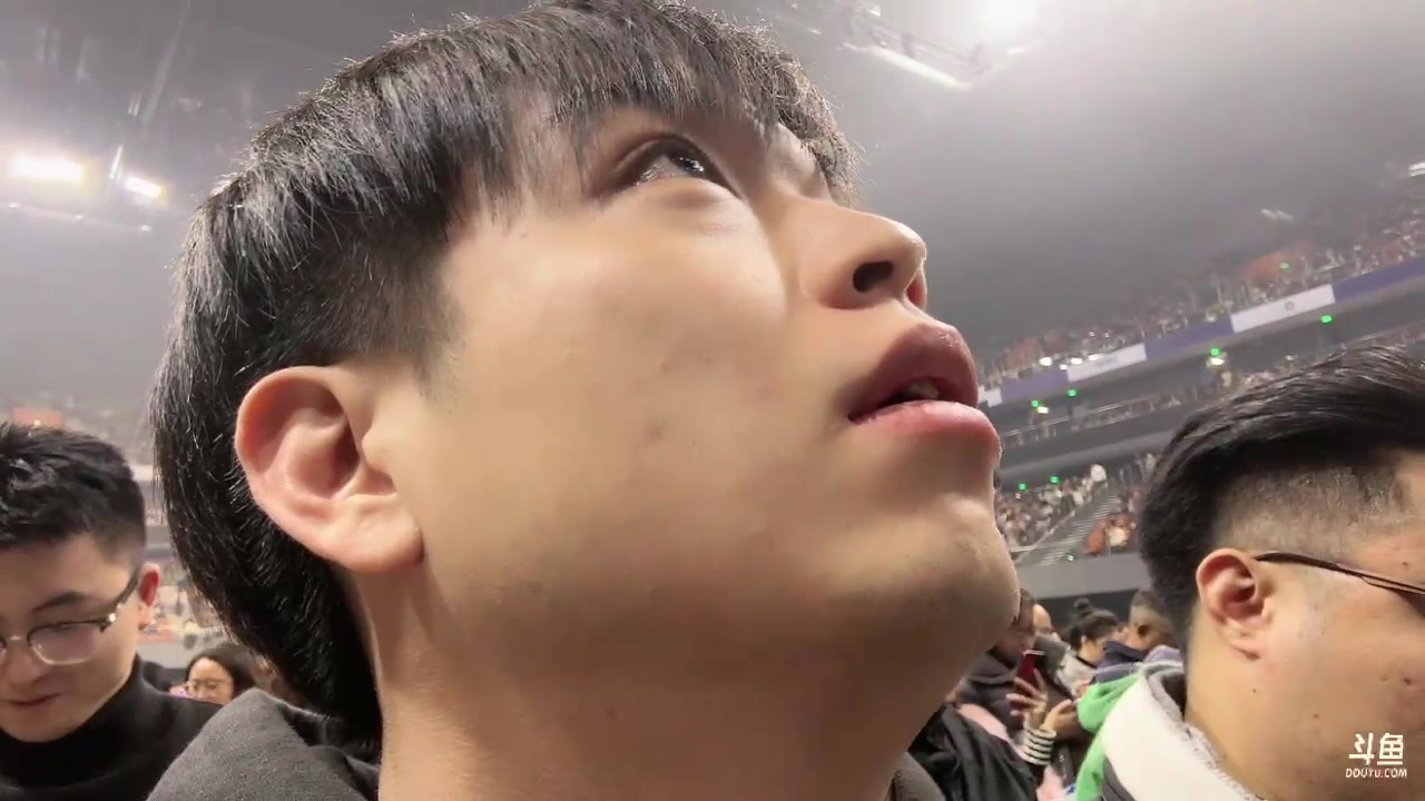 【2023-11-18 19点场】轰轰仔：轰轰：和马老师回宁波看演唱会 随缘户外~