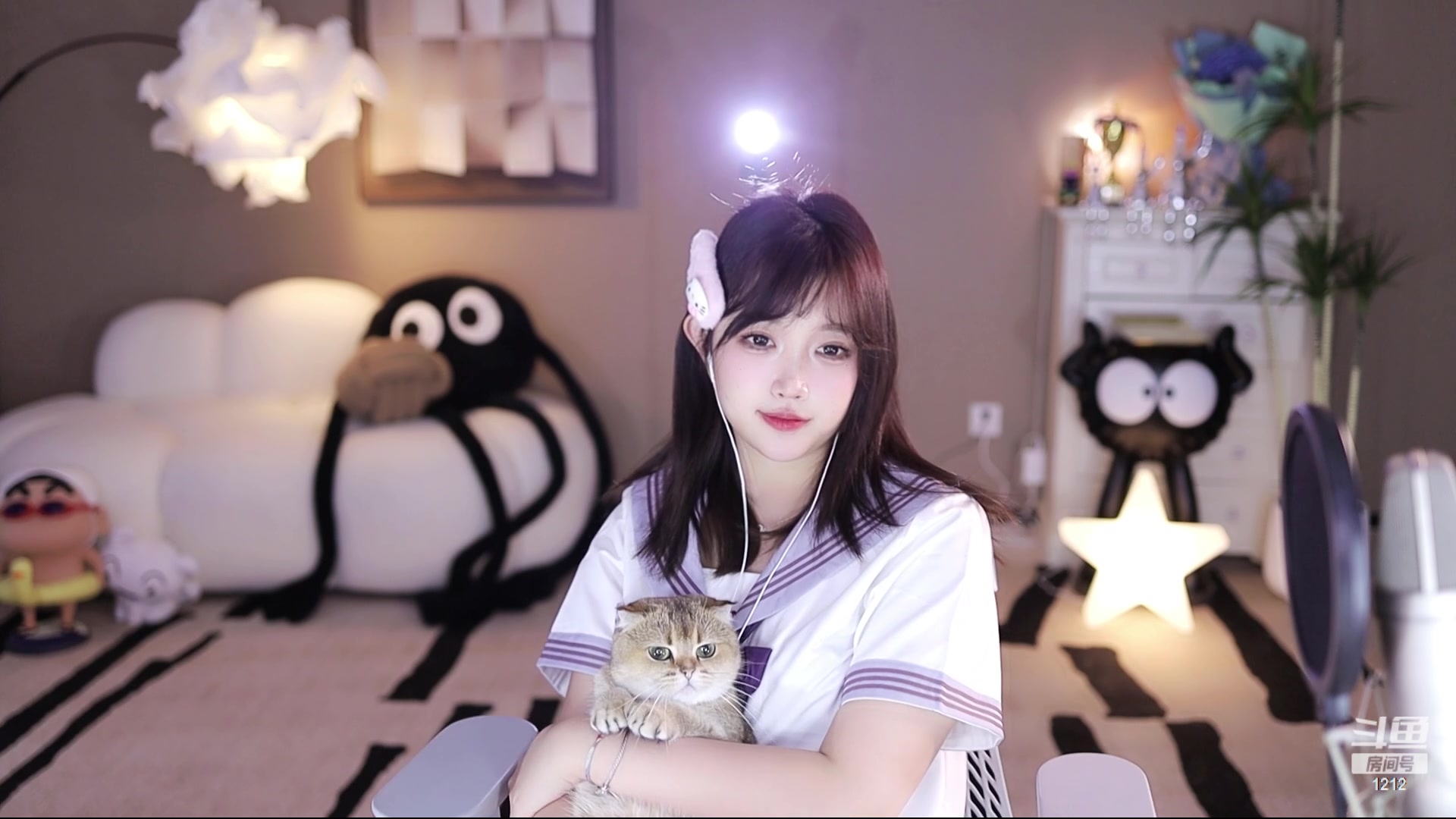 【2023-11-23 12点场】小肉球阿：爱笑的电子小猪~