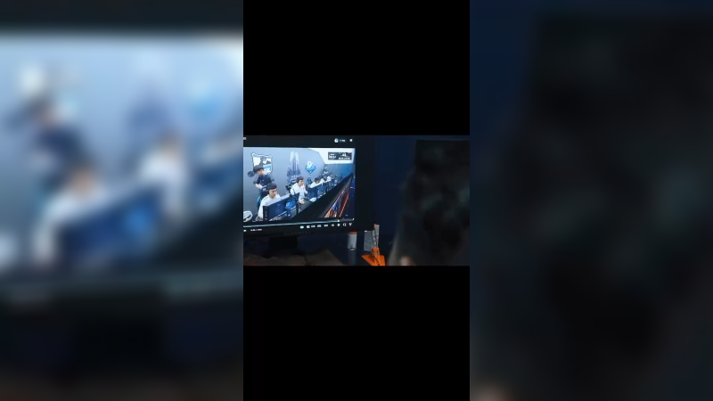 梳起背头会想起曾经的自己吗？