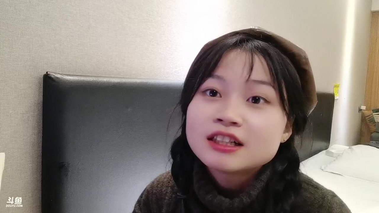 【2023-11-22 22点场】别问问就黑皮：黑皮休息、一点闺女代播