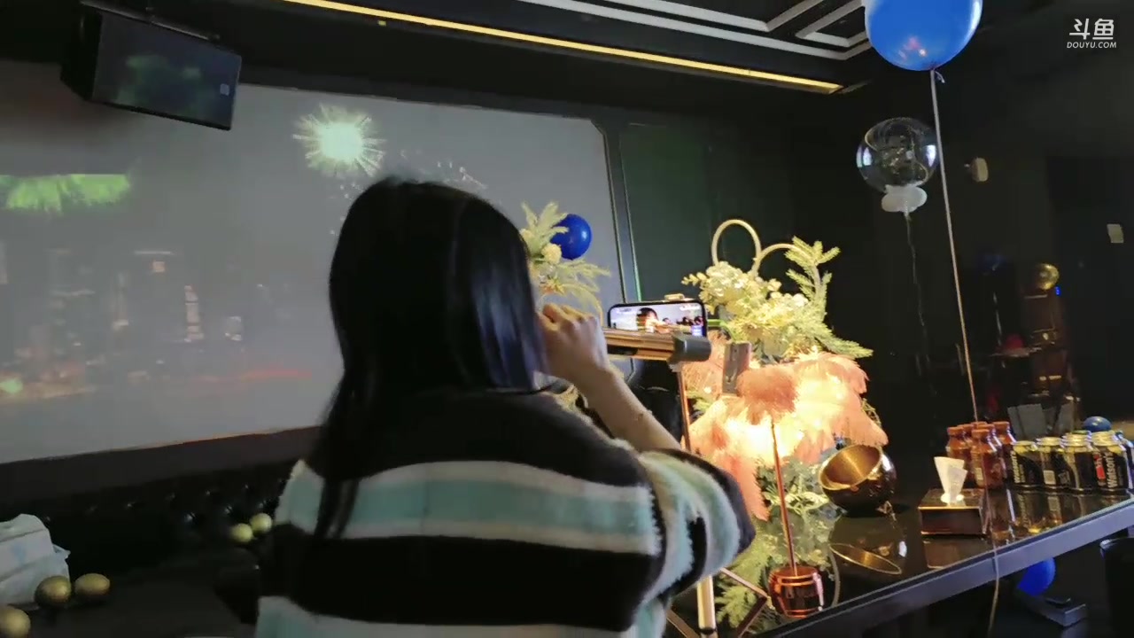 【2023-11-24 00点场】王师傅精益求精：王王队第一次线下团建