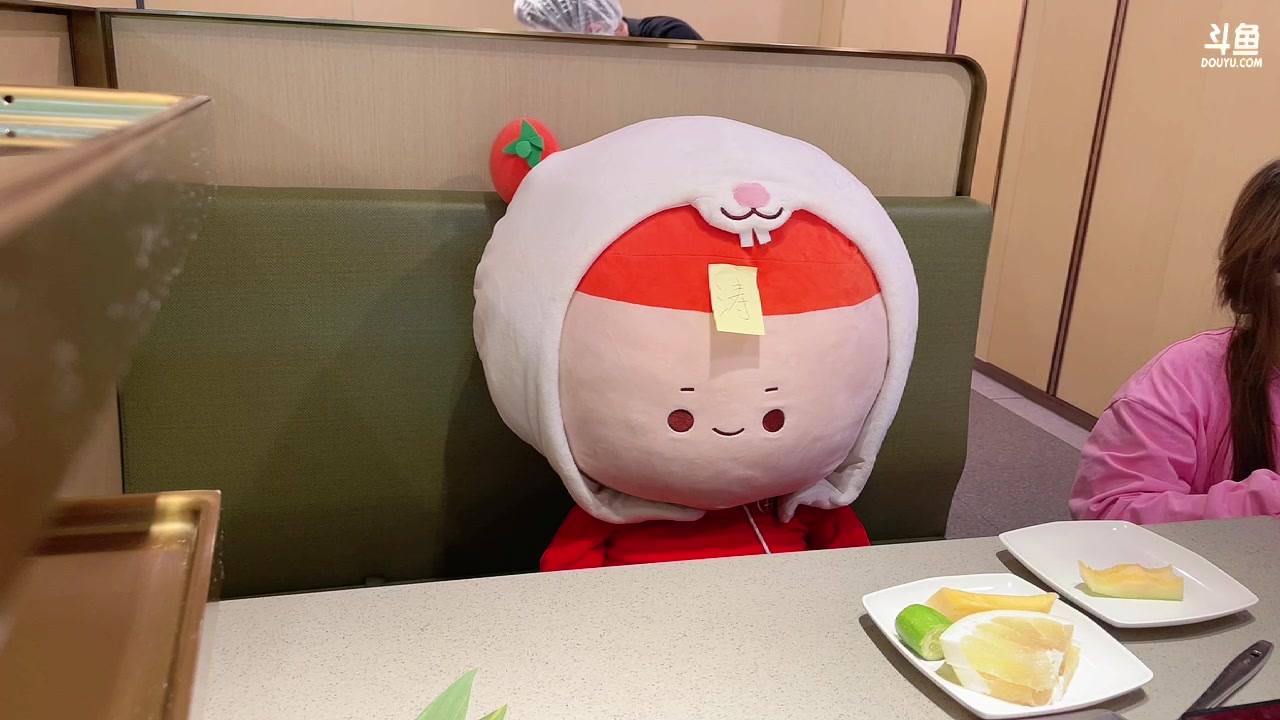 【2023-11-24 18点场】呆妹儿小霸王：【呆妹】户外一会